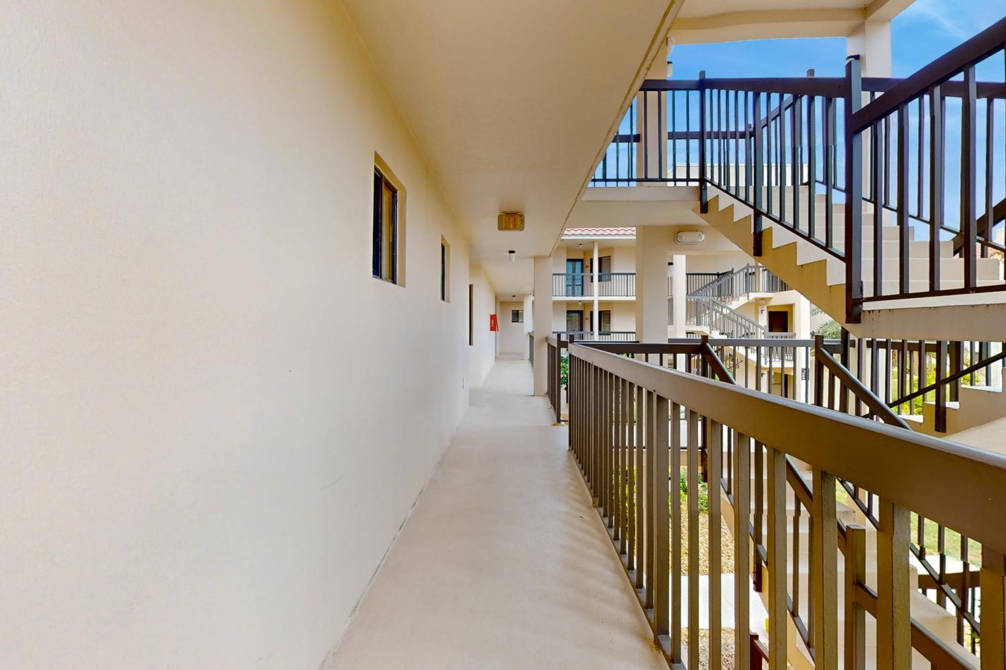 Sandpiper Place *