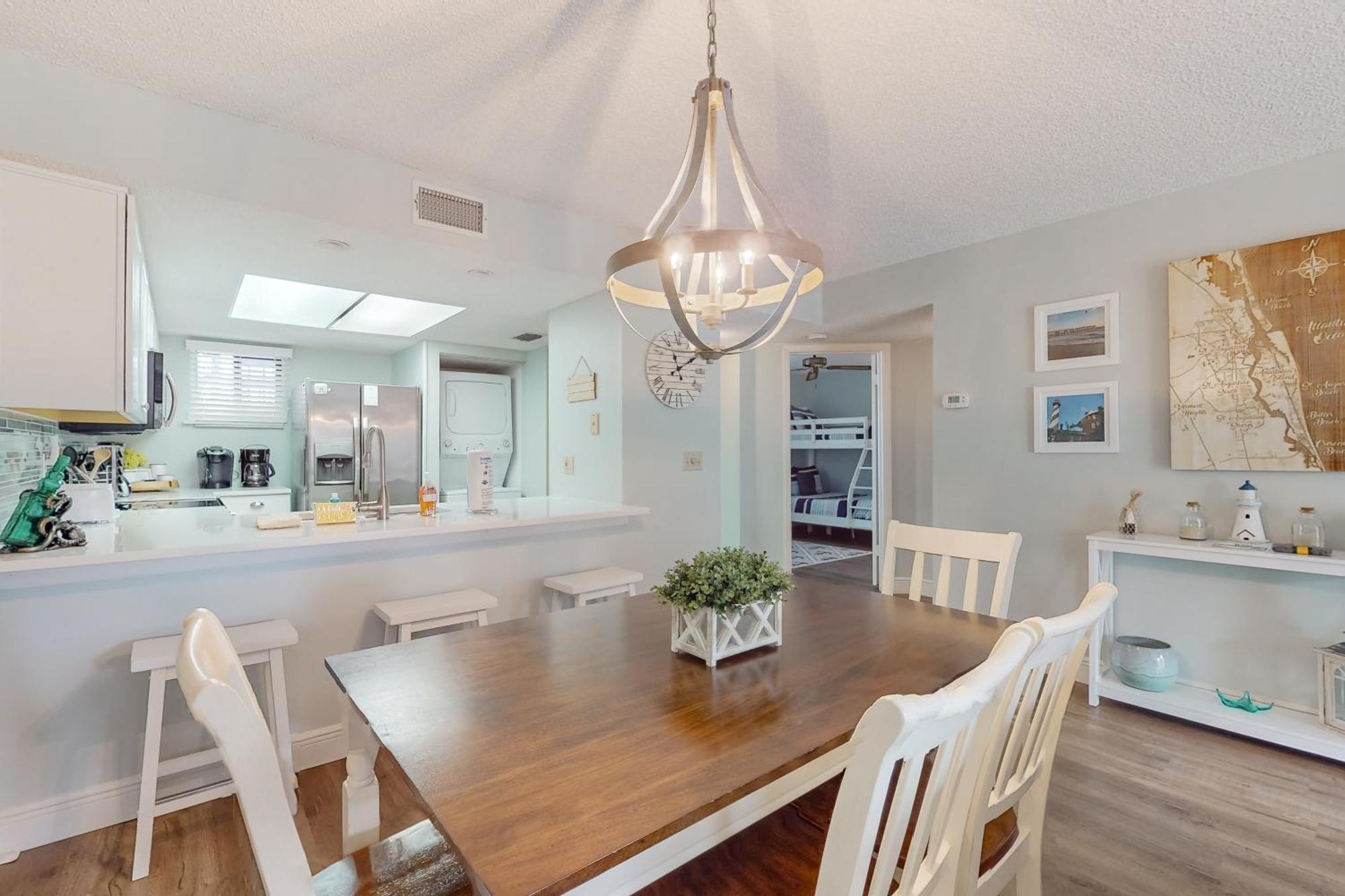 Apartment Sandpiper Place *