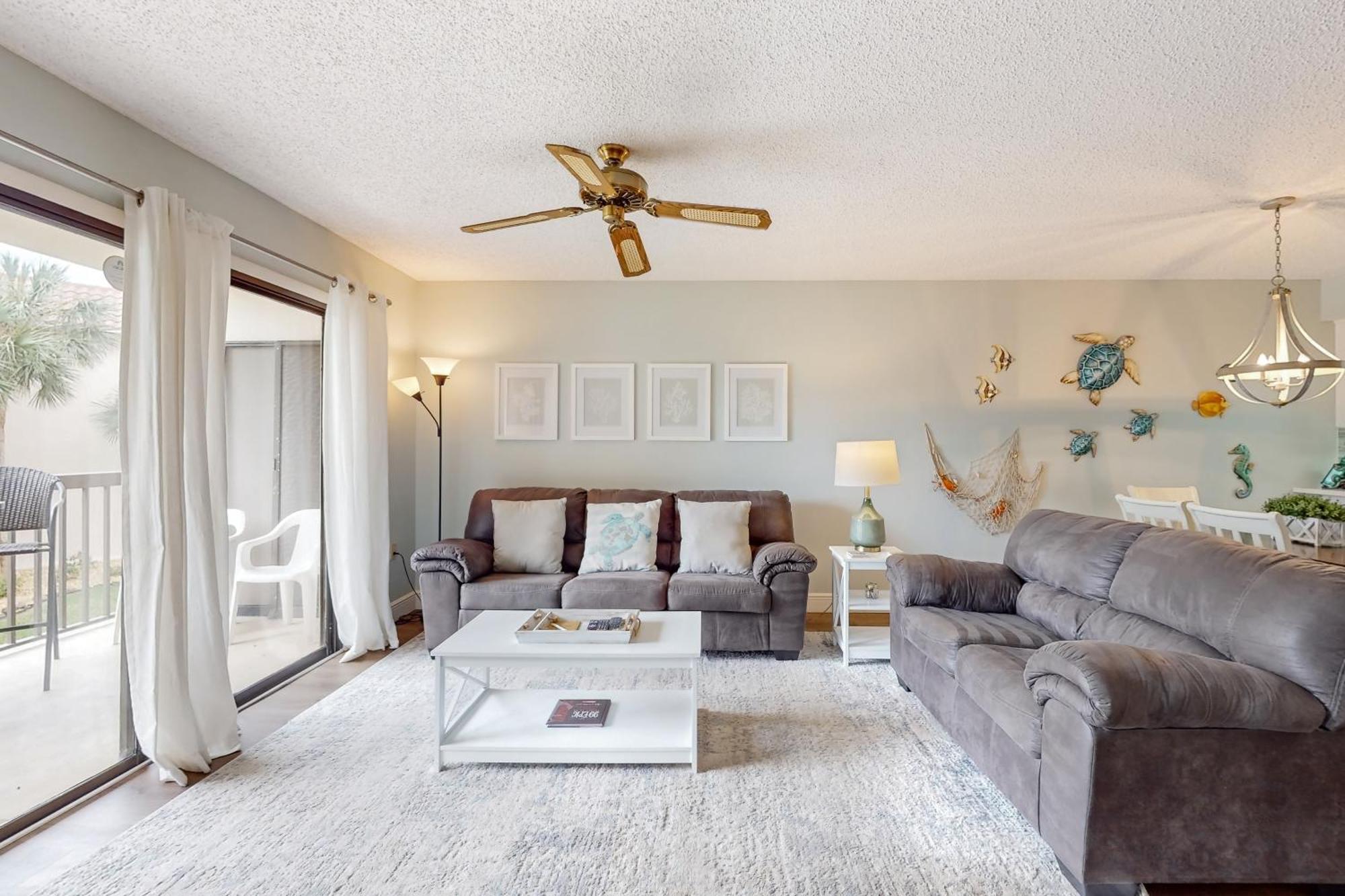 Apartment Sandpiper Place