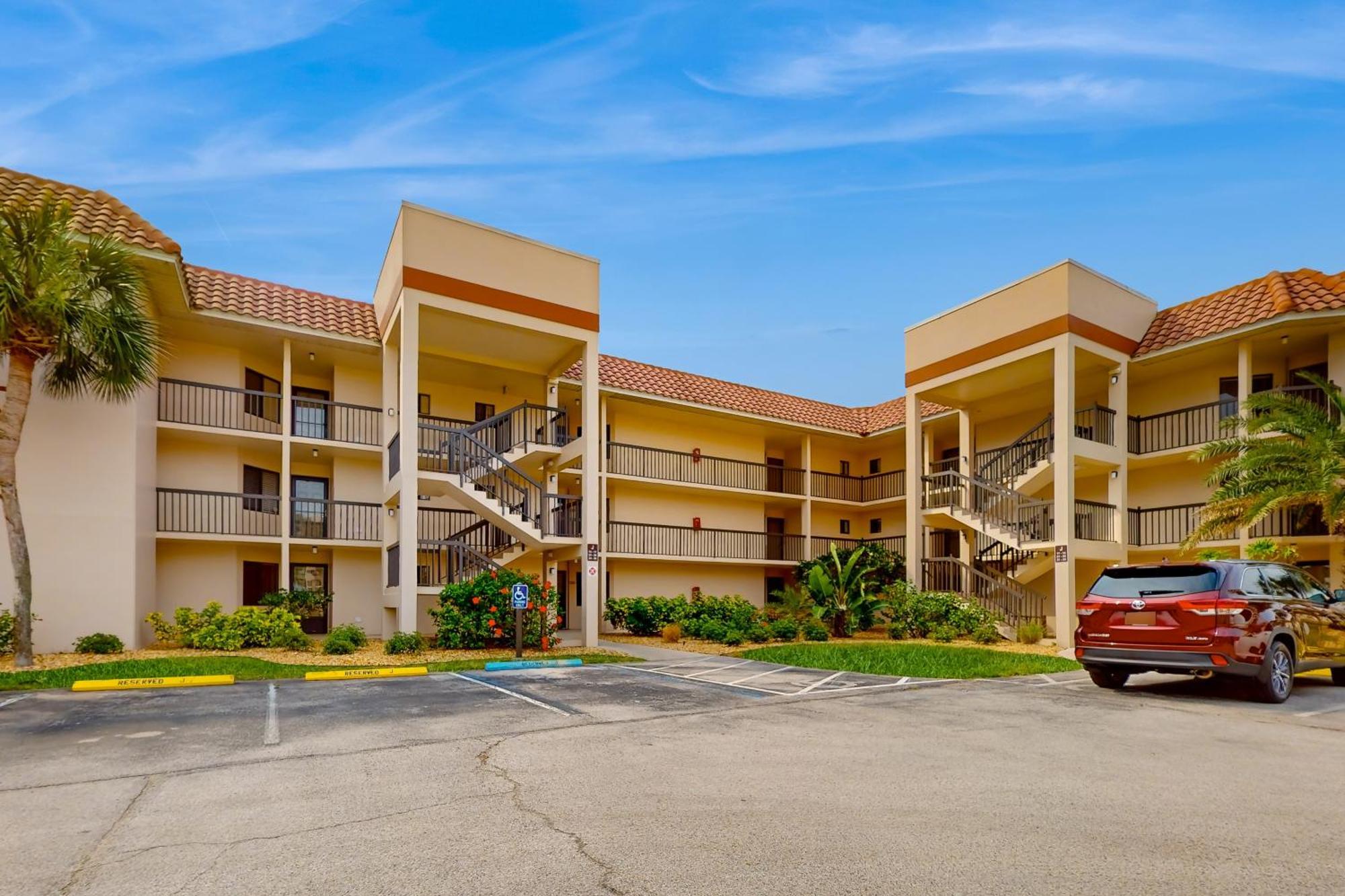 Sandpiper Place