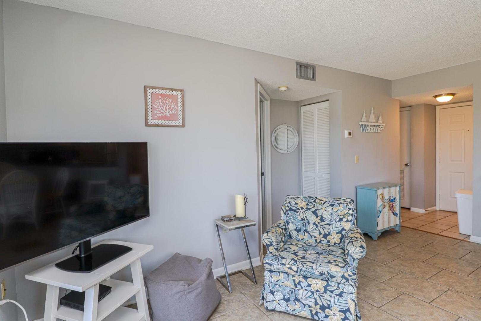 Ocean Village Club N36