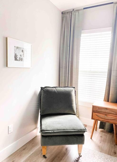 Marhome North - 10 Min From & Historic Downtown