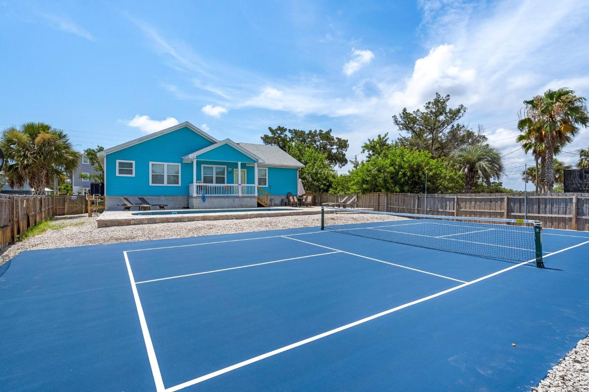 Holiday home Blu Star Oasis Pool Pickleball *