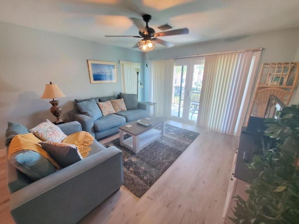 Sea Place 13238 - New *