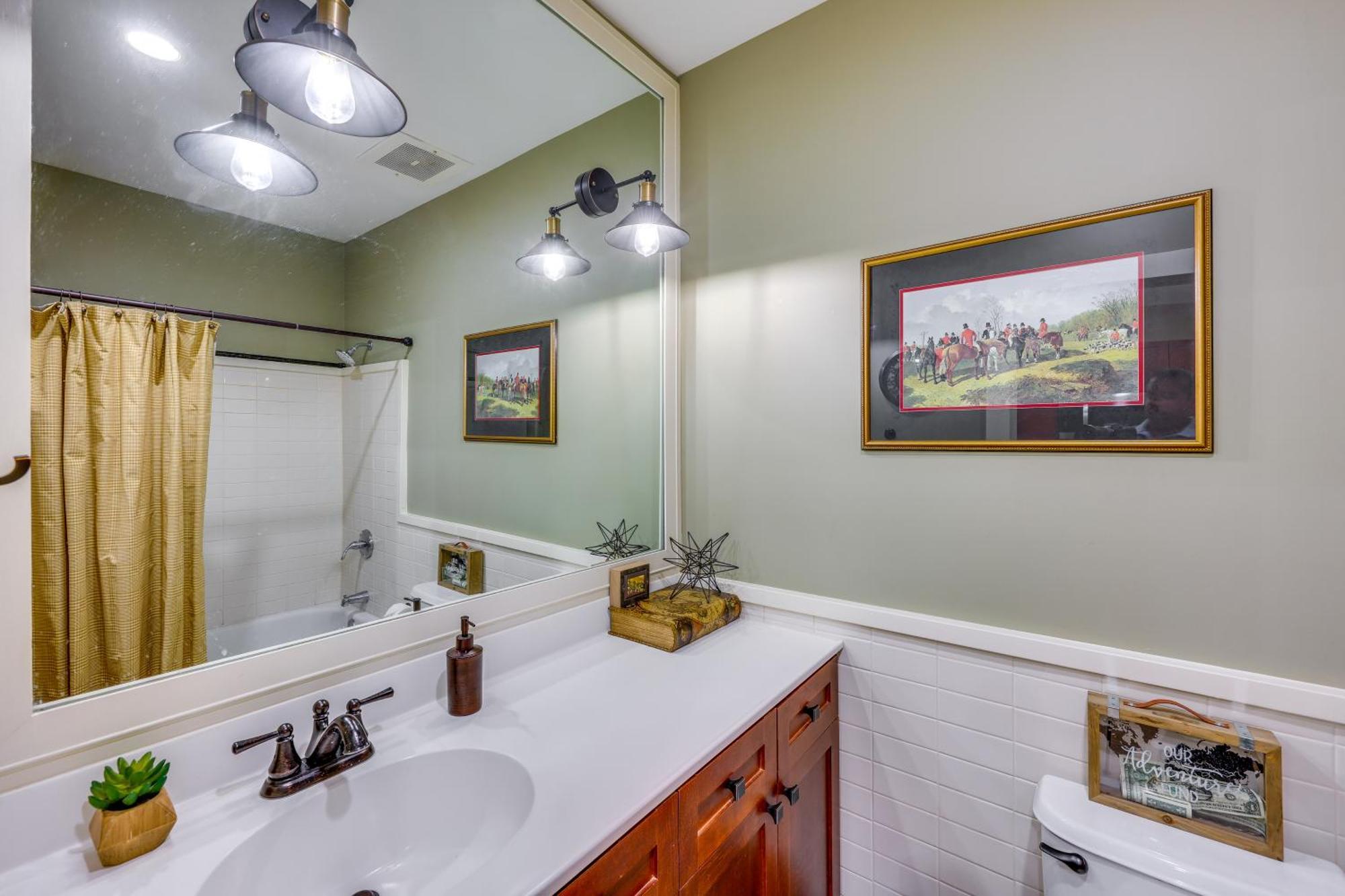 Upscale About 15 Mi To Dtwn St Augustine!