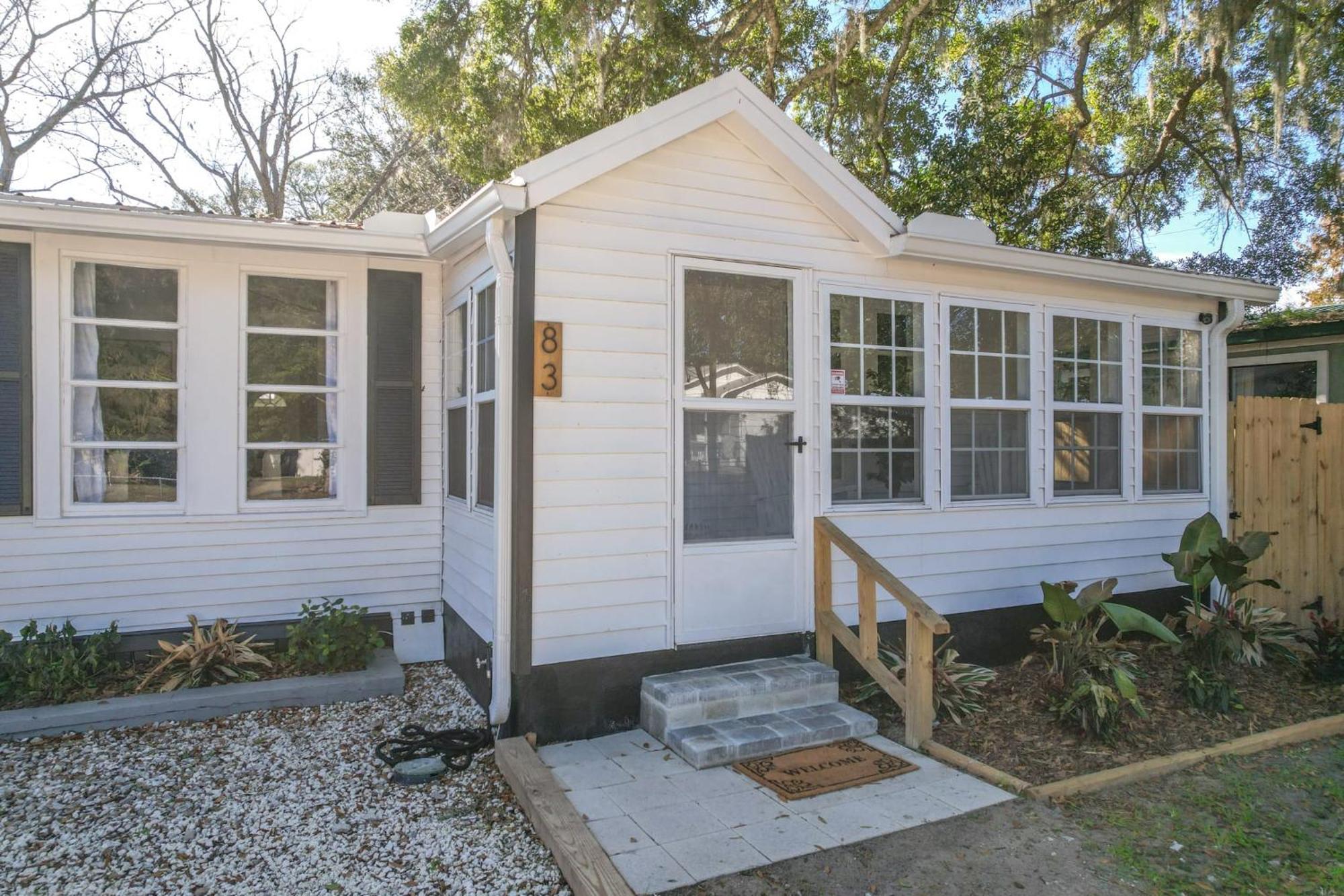 Coco's Cottage-dog Friendly Mins To Town Chic *