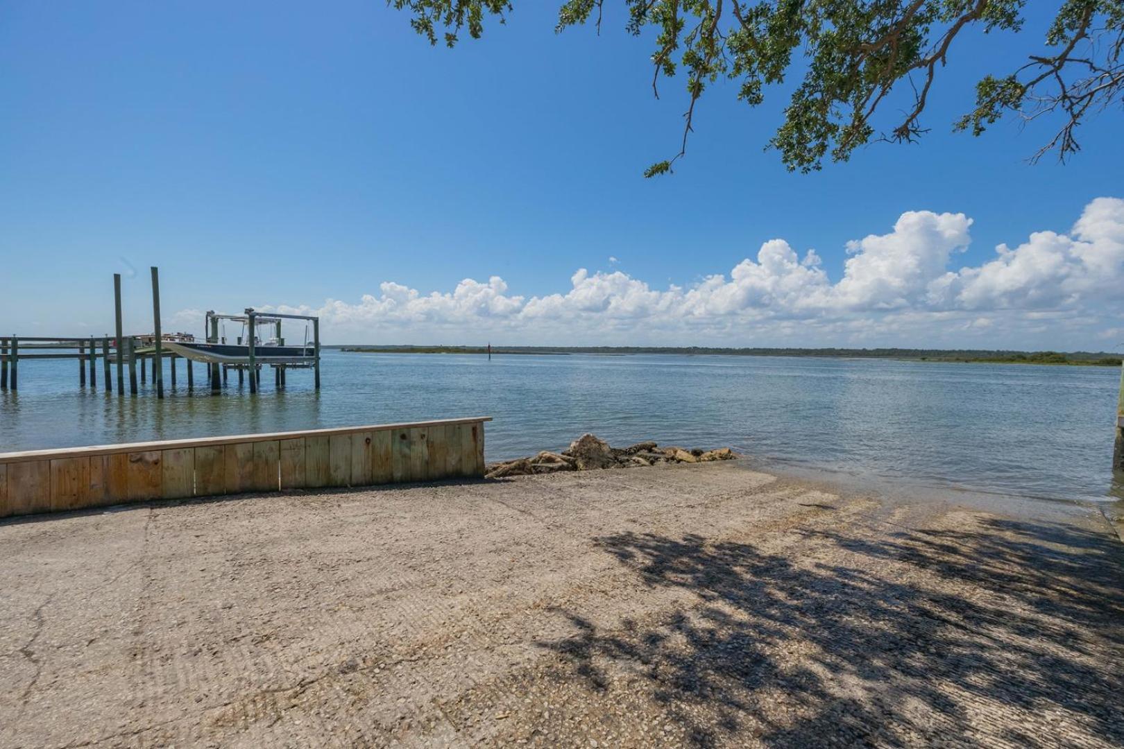 Pelican Inlet D229- The Chubby Mermaid * St. Augustine