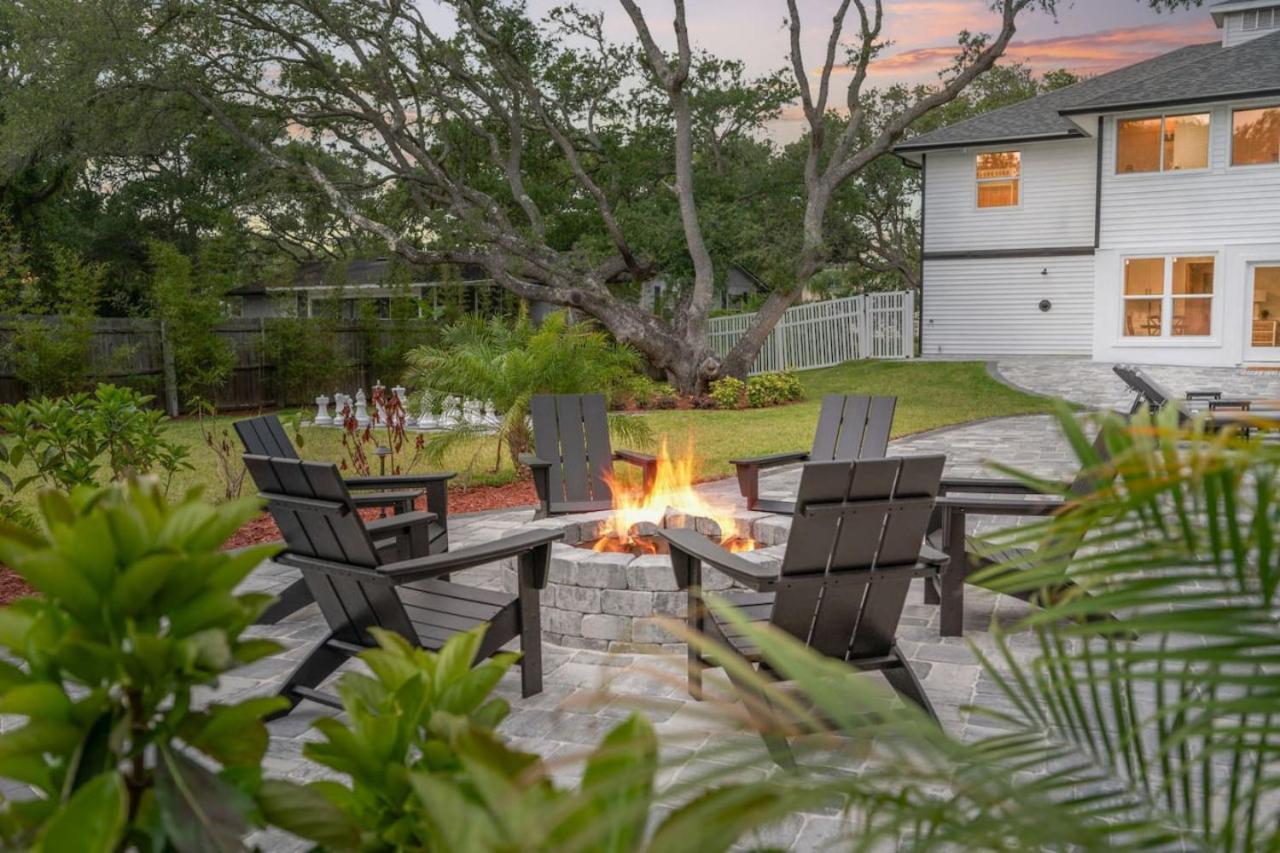 Vilano Rose Slps 24, 6bds, 5 Bths, Pool, Wlk To Beach, Golf, Pets Holiday home *