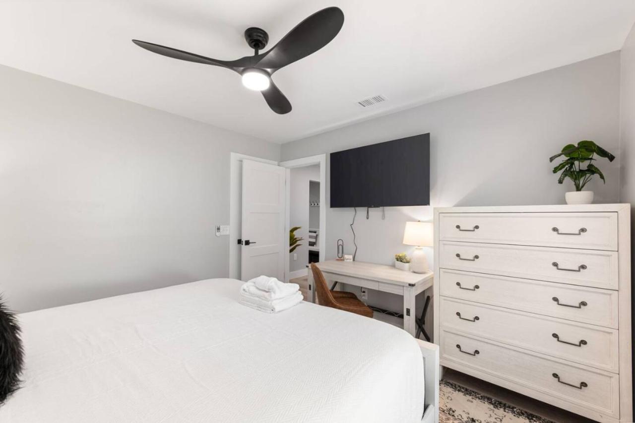 Vilano Rose Slps 24, 6bds, 5 Bths, Pool, Wlk To Beach, Golf, Pets Holiday home St. Augustine