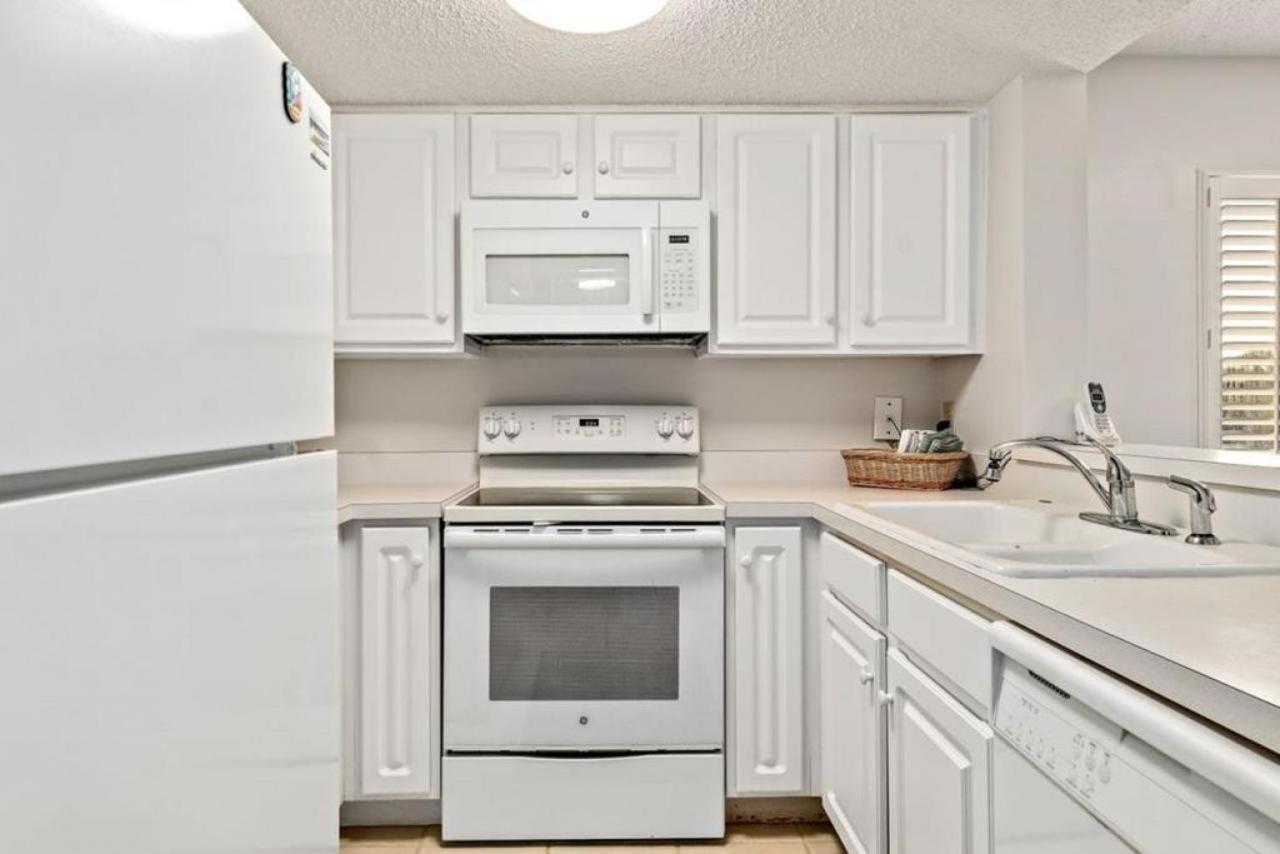 Holiday home Ocean And Racquet 1101
