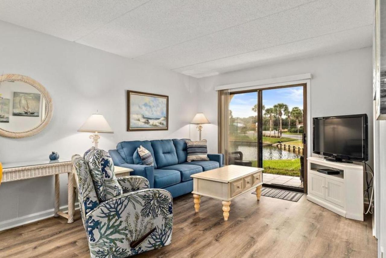 Ocean And Racquet 1101 Holiday home