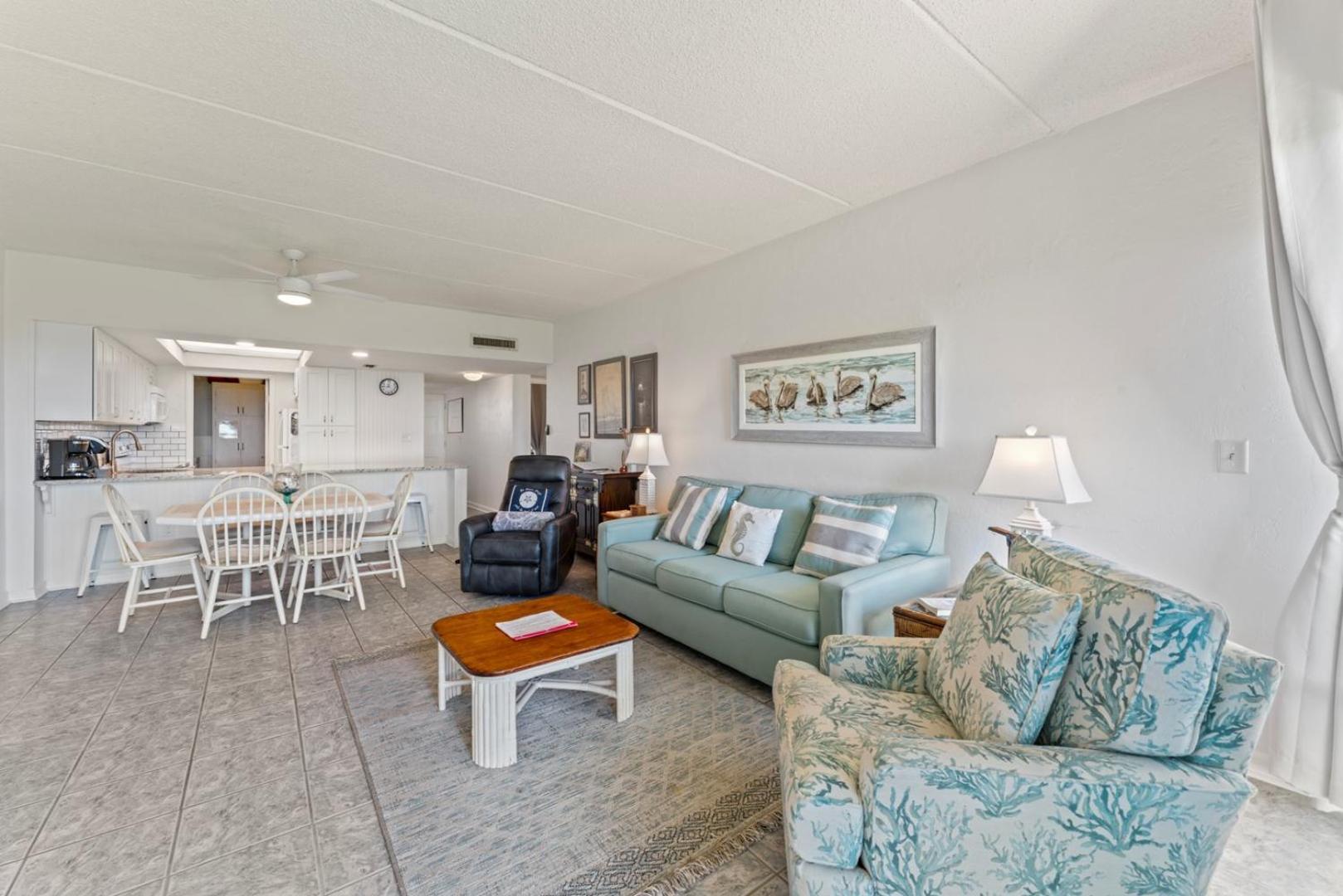 Island House A104 - Direct Ocean Front