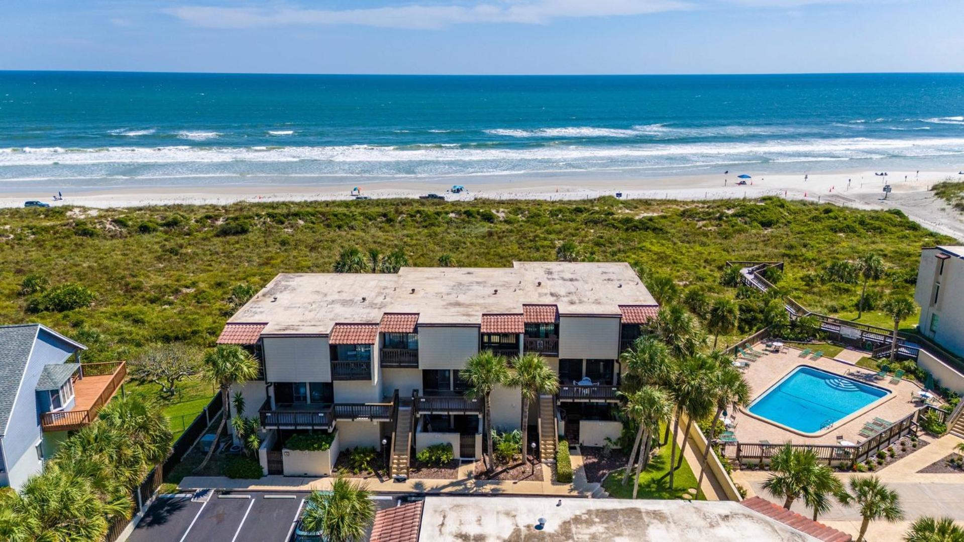 Island House A104 - Direct Ocean Front Holiday home St. Augustine