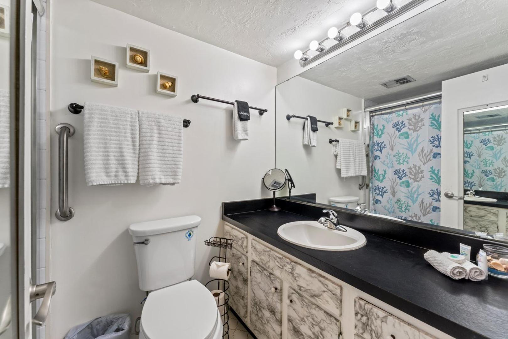 Island House A104 - Direct Ocean Front Holiday home St. Augustine