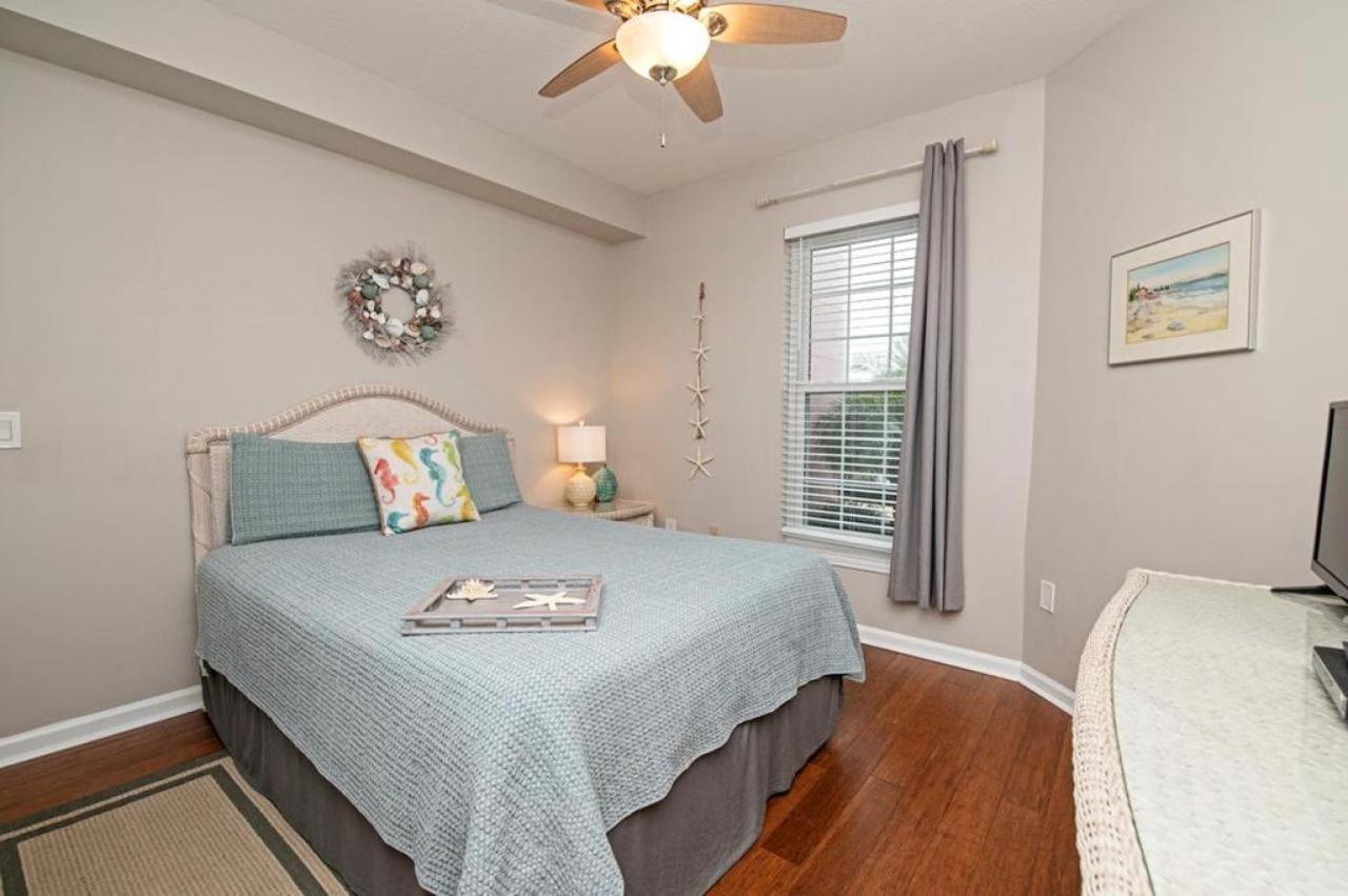 Seaside At Anastasia D101-blissful Living Holiday home *