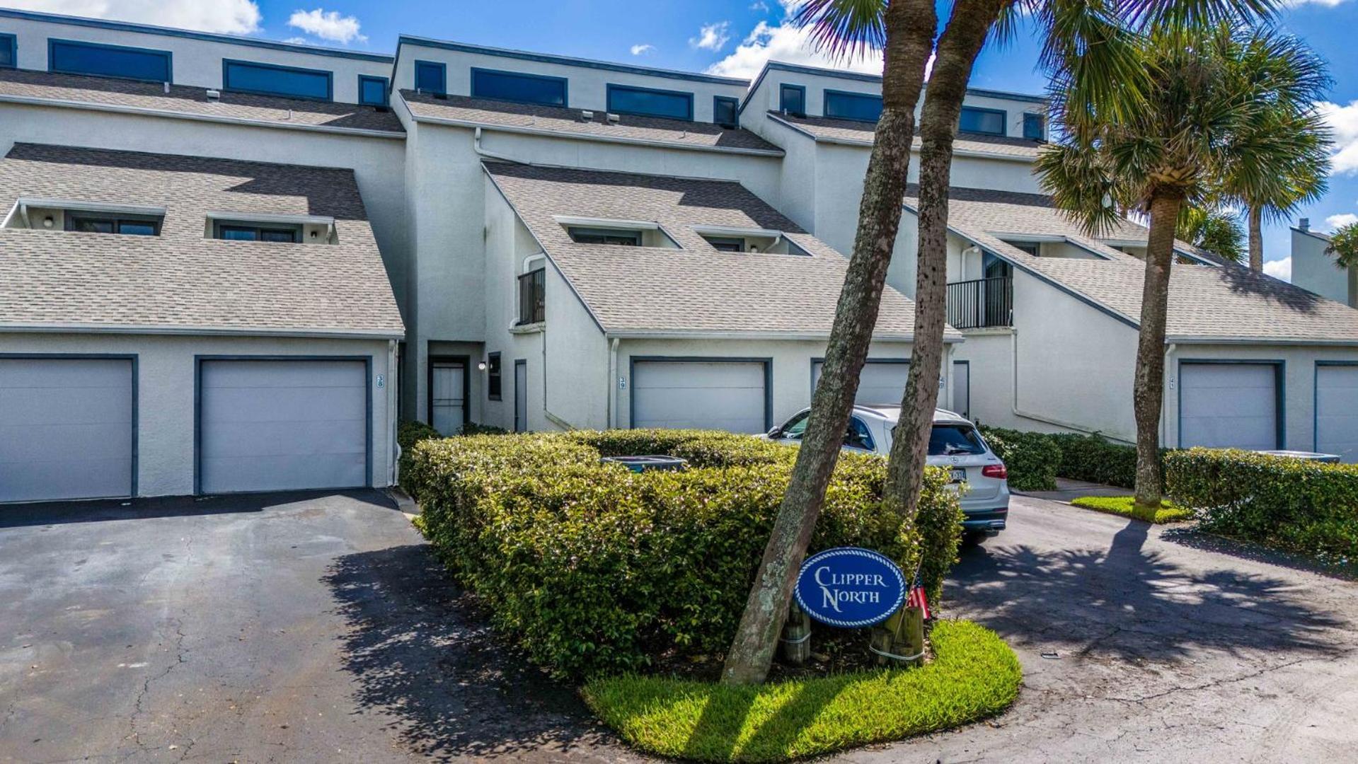 Sea Winds 40 Oceanfront Delight Holiday home St. Augustine