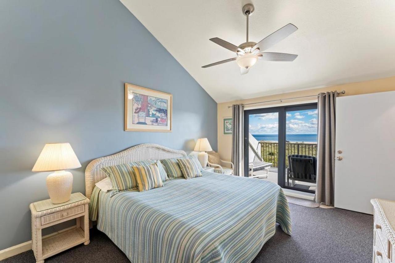 Sea Winds 40 Oceanfront Delight *