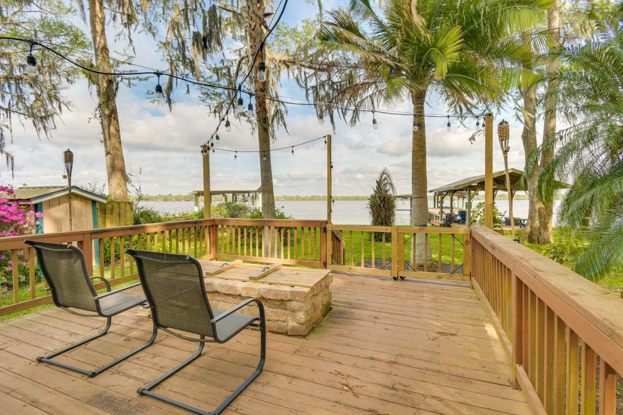 Holiday home Pet-friendly St Augustine With Dock And Yard!