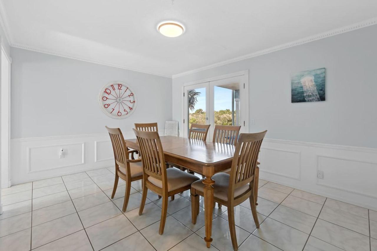 Holiday home Coastal Retreat *