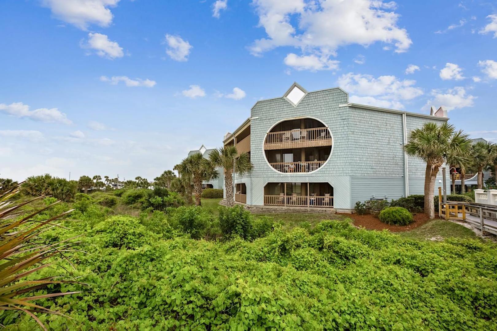 Oceanfront Paradise In Historic St Augustine Holiday home