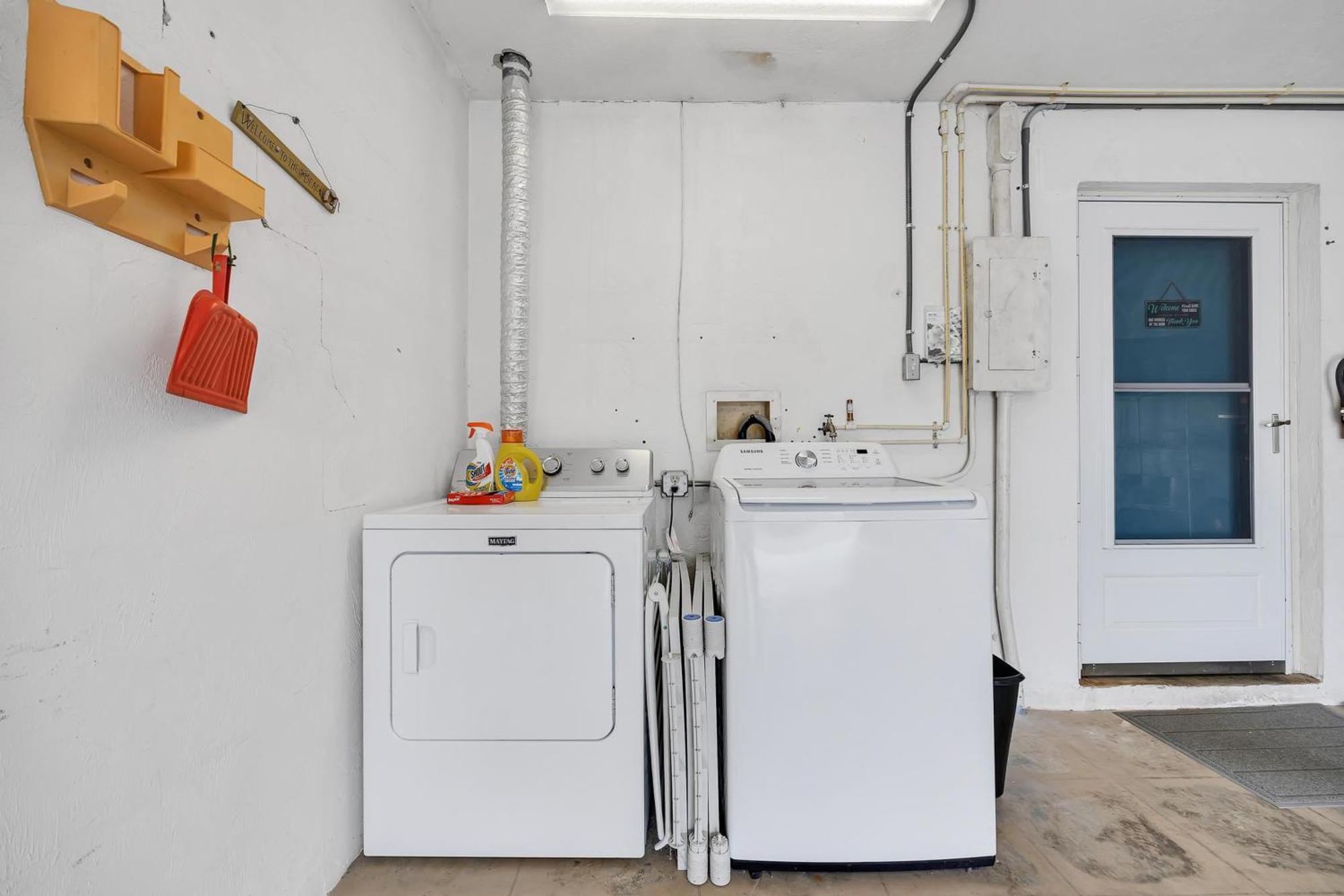 Artista Apartment
