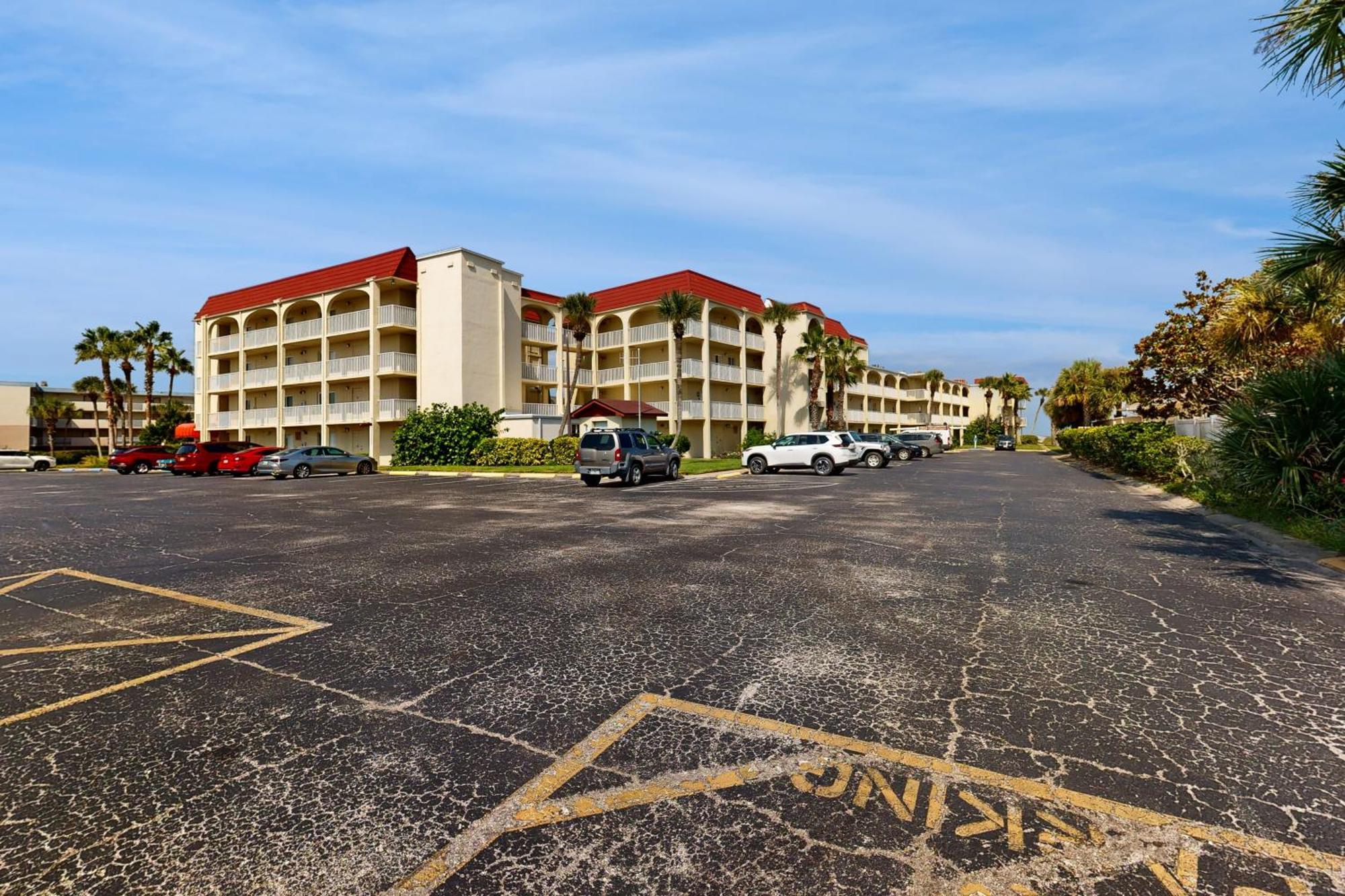 Apartment Spanish Trace - 235 St. Augustine