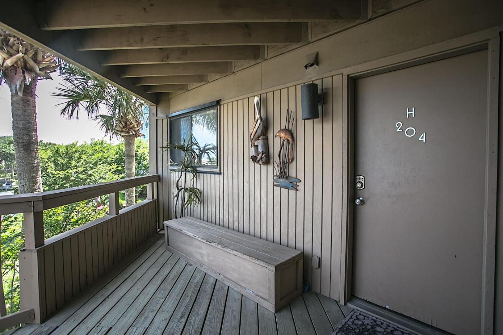 Unwind At St Augustine's Beachfront Oasis *