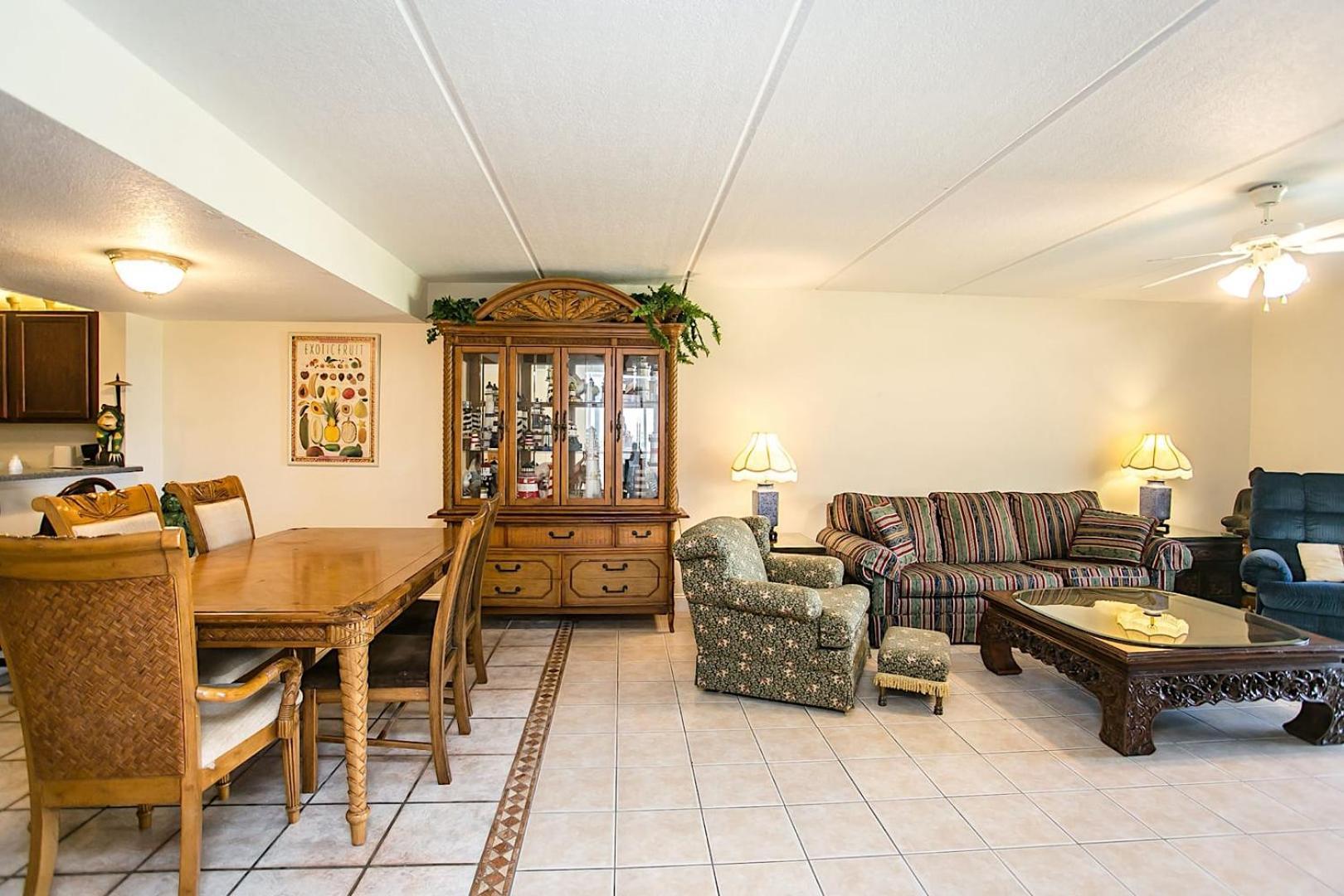 Oceanfront Haven Cozy & Close To History