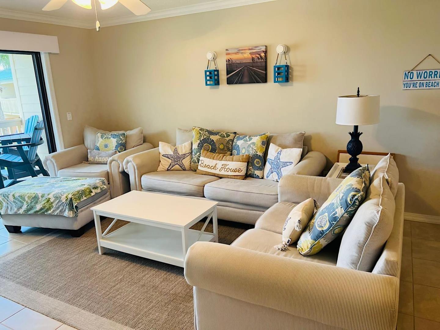 Holiday home Oceanview Haven Beachfront Historical Charm *