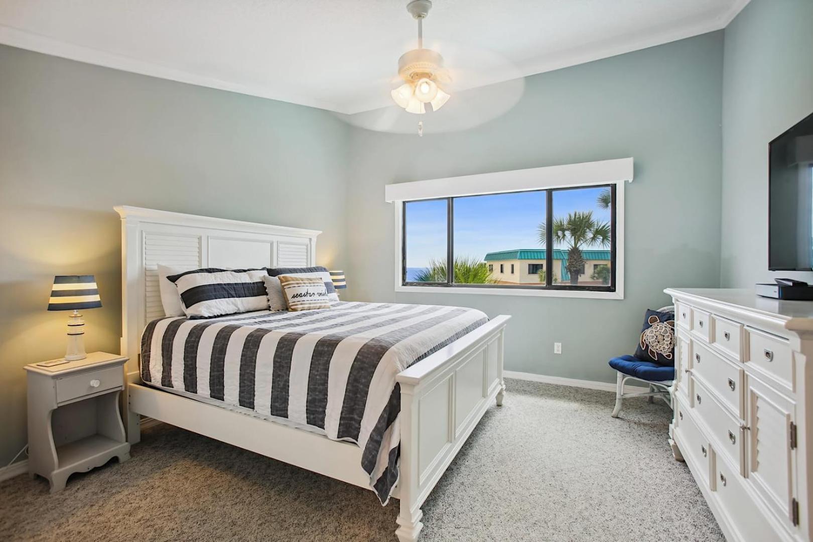 Holiday home Oceanview Haven Beachfront Historical Charm *