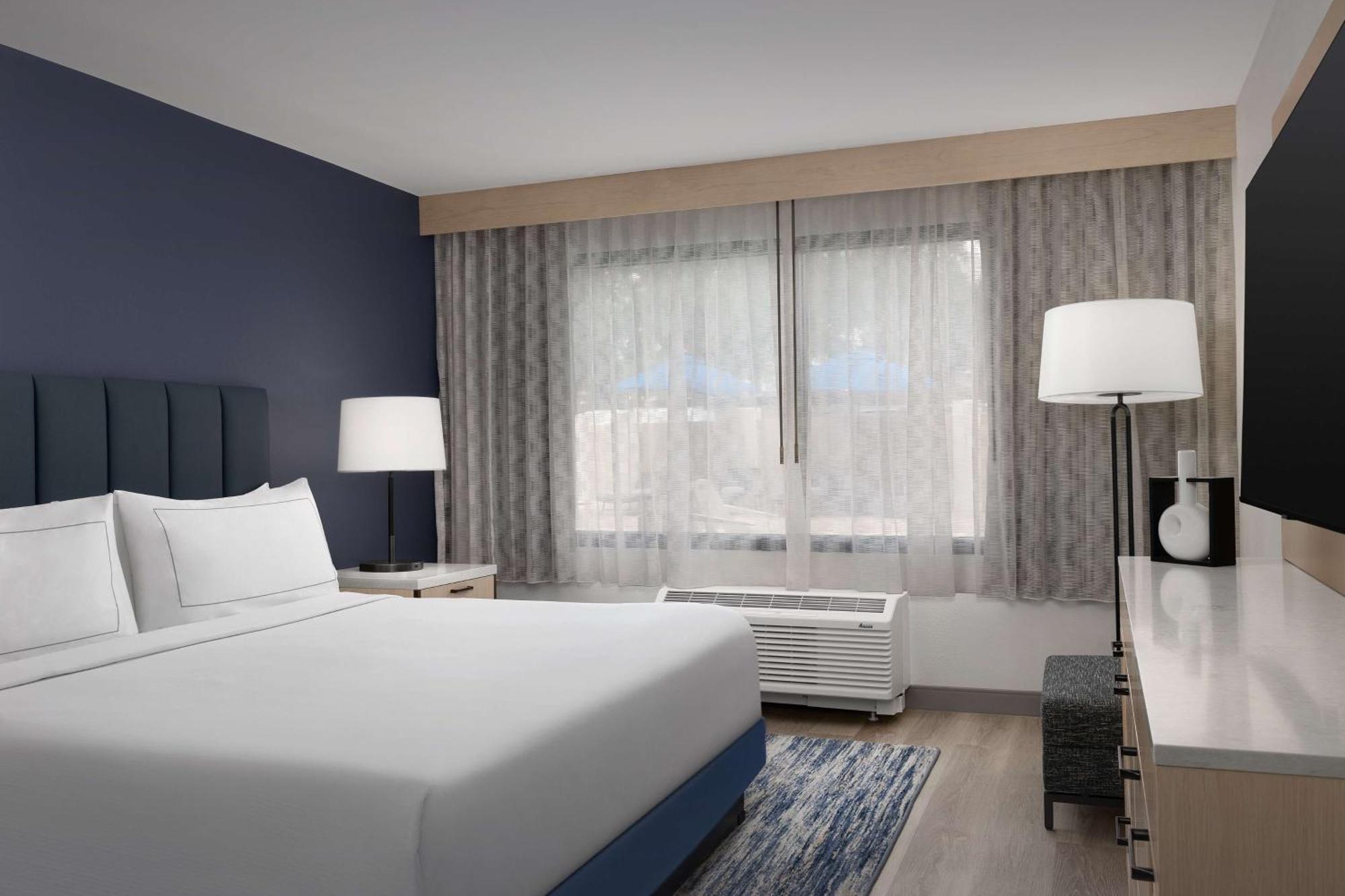 Doubletree By Hilton Historic District 4*