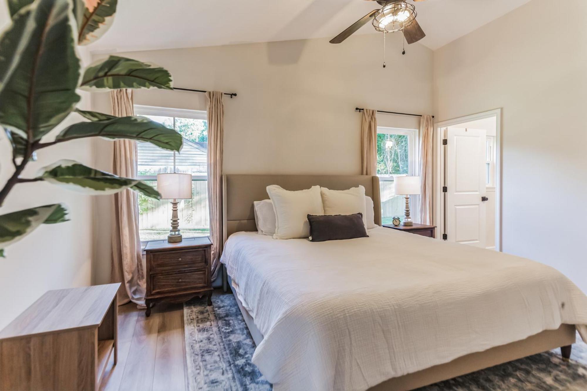 Quaint & Family Friendly Retreat * St. Augustine