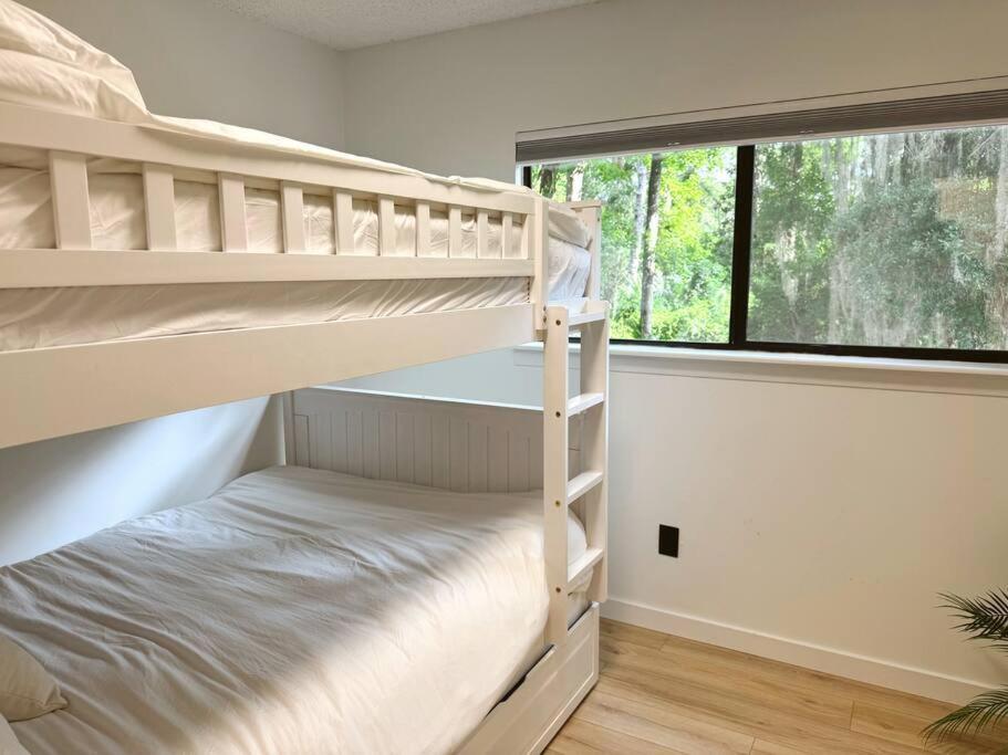Holiday home Woodland Reserve - Mini Golf, Home-gym, And More! Only 10 Minutes From Downtown *