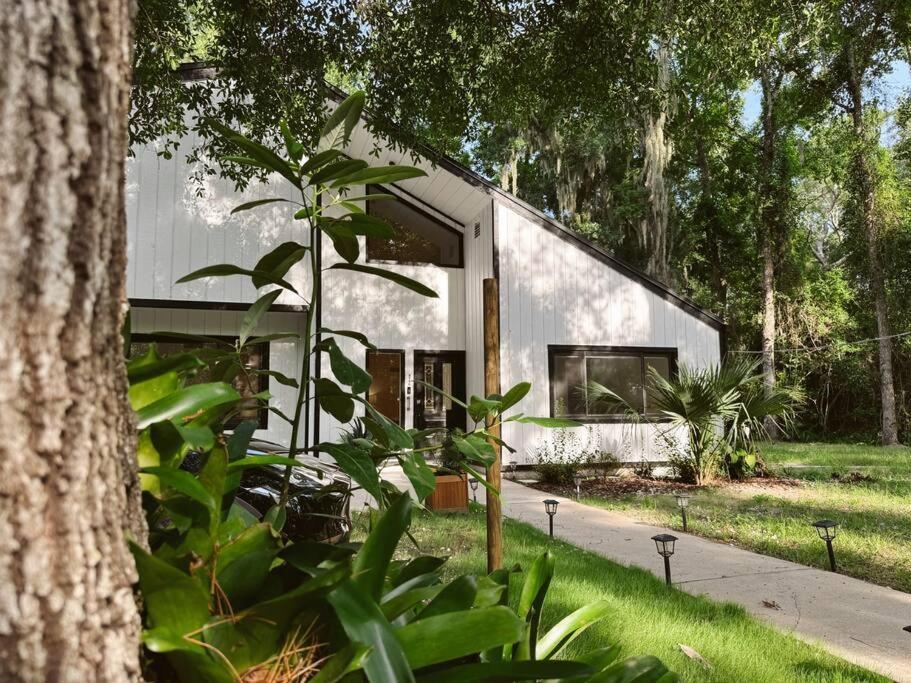 Holiday home Woodland Reserve - Mini Golf, Home-gym, And More! Only 10 Minutes From Downtown St. Augustine