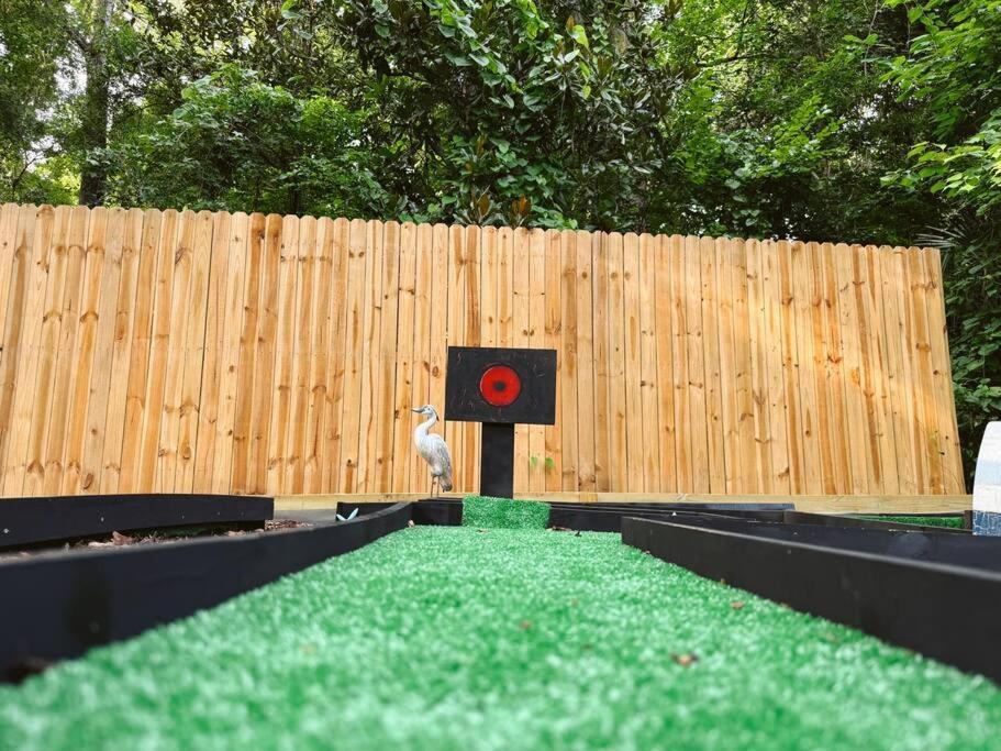 Woodland Reserve - Mini Golf, Home-gym, And More! Only 10 Minutes From Downtown