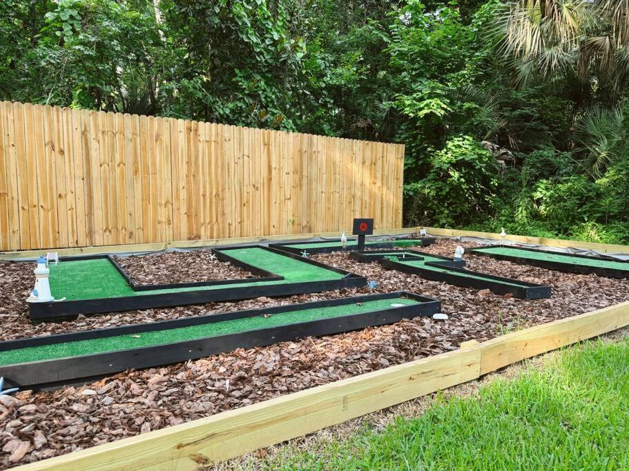 Holiday home Woodland Reserve - Mini Golf, Home-gym, And More! Only 10 Minutes From Downtown St. Augustine