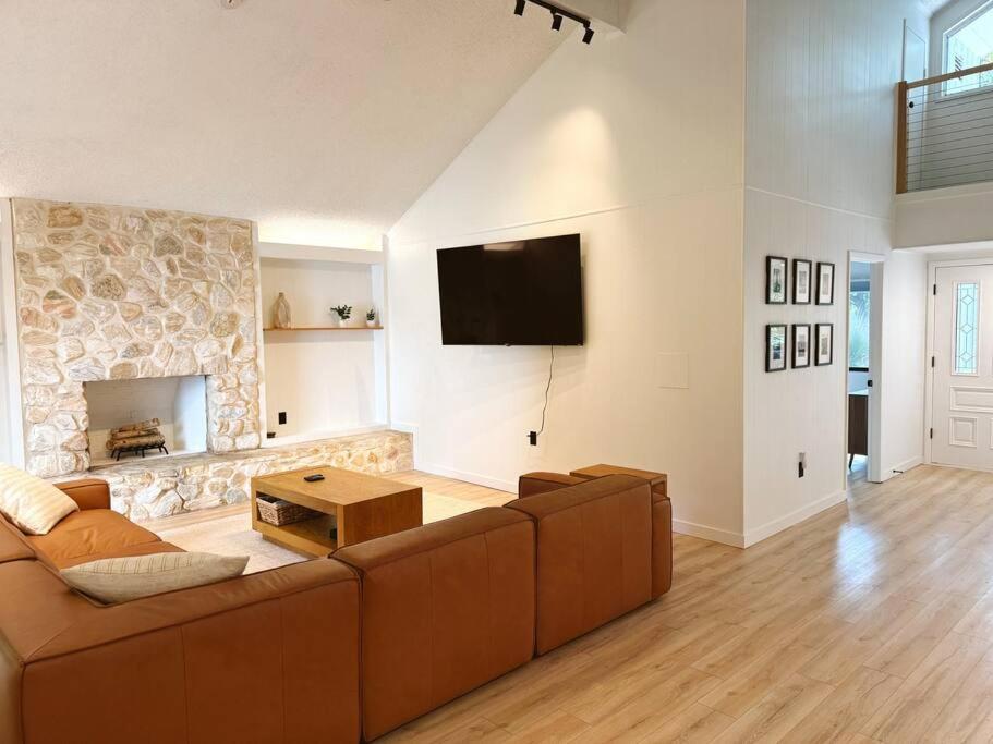 Woodland Reserve - Mini Golf, Home-gym, And More! Only 10 Minutes From Downtown *