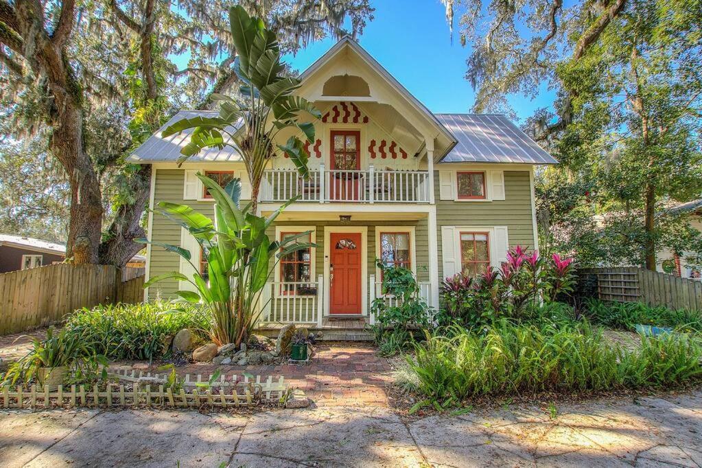 Private Luxury Close To Downtown *