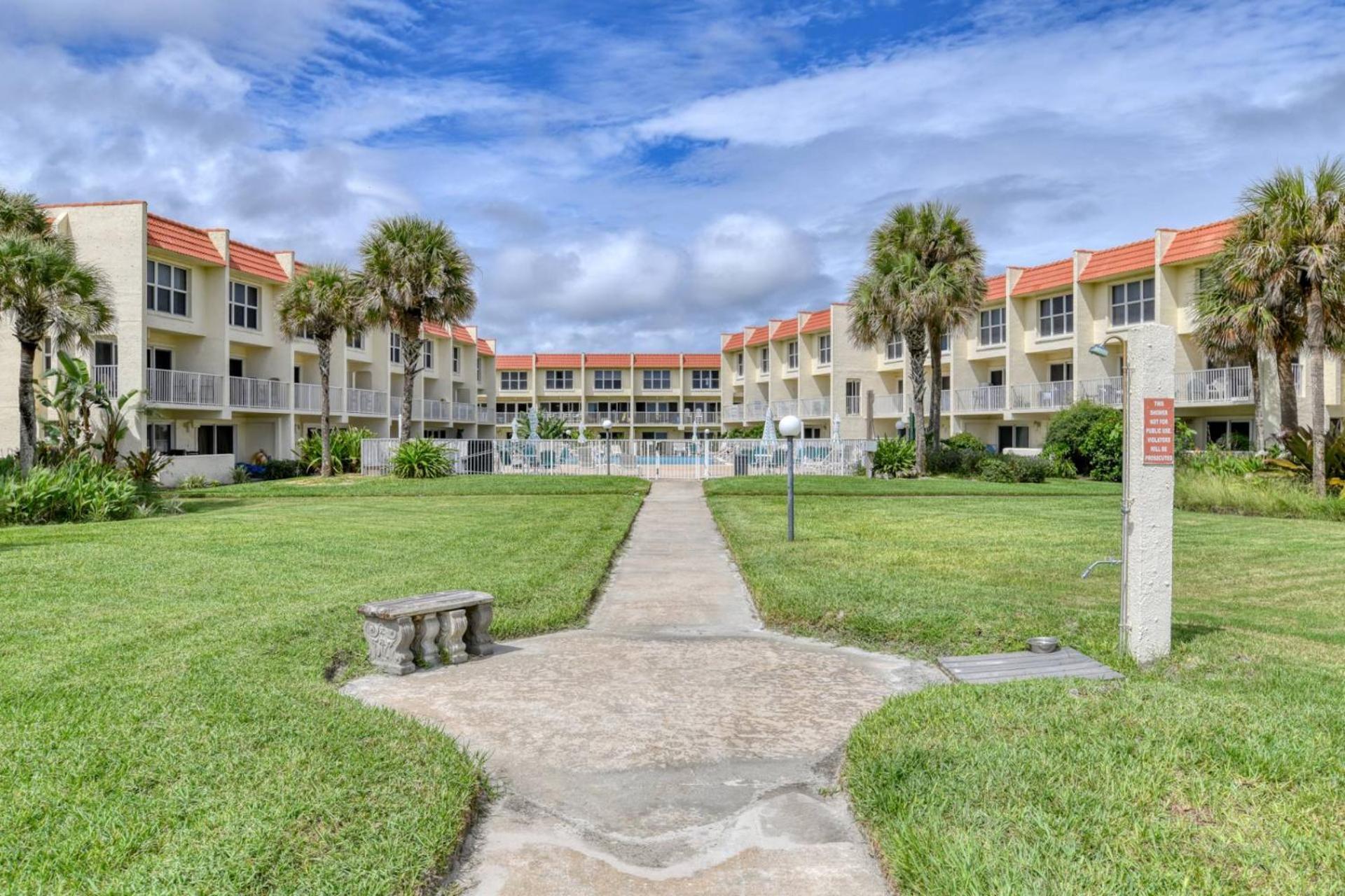 Pier Point 17 Holiday home