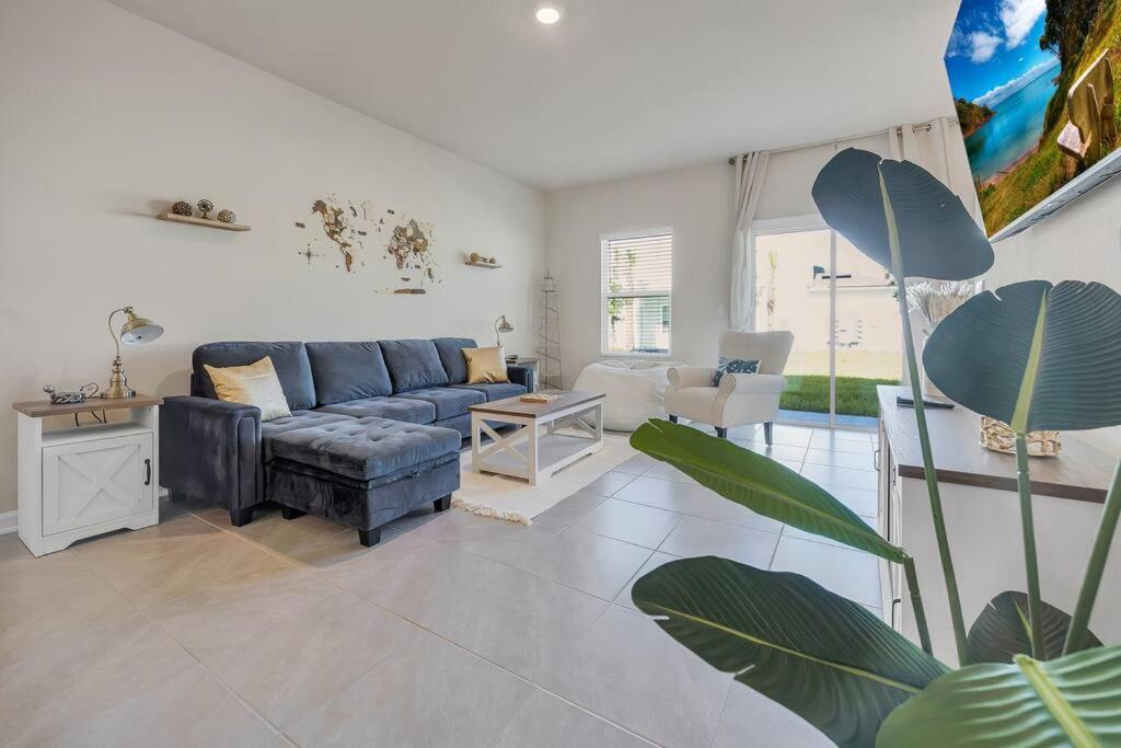 Apartment Oasis Sanctuary, Close To The Beach, Game Room, 3 Bd