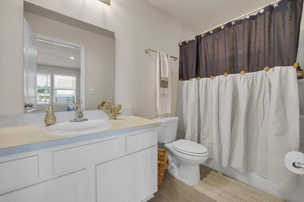 Apartment Oasis Sanctuary, Close To The Beach, Game Room, 3 Bd *
