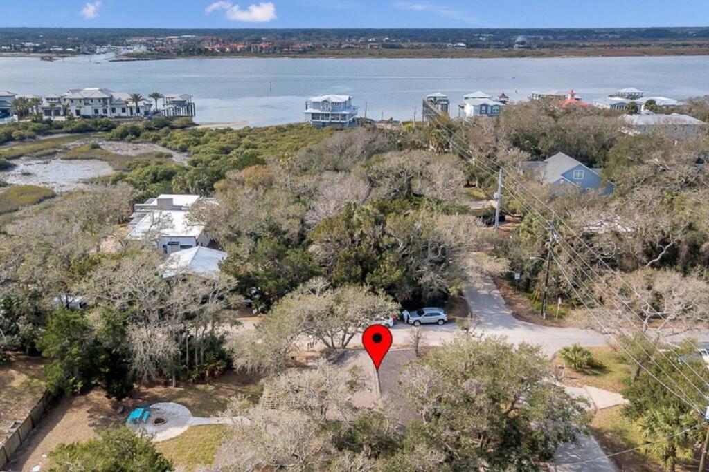 Holiday home Surfside House Walk2beach Pet Friendly Family *