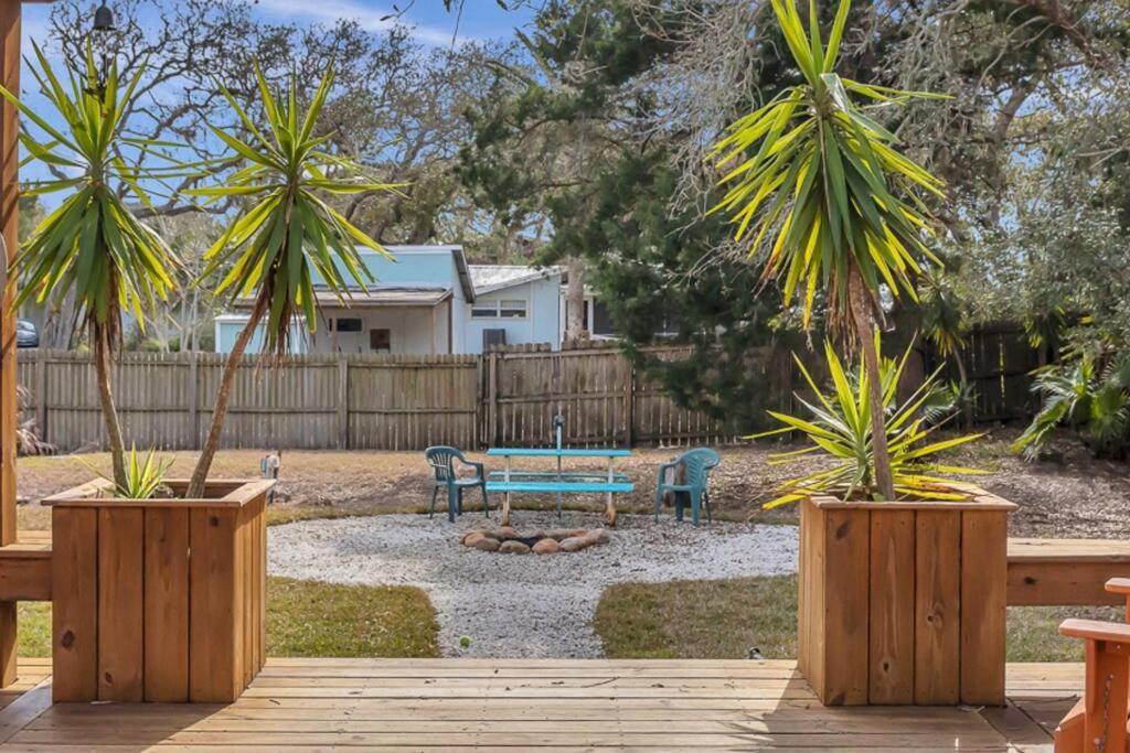 Surfside House Walk2beach Pet Friendly Family Holiday home *