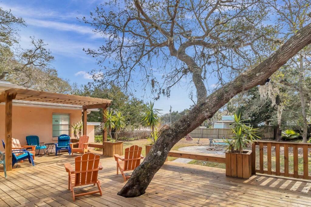 Surfside House Walk2beach Pet Friendly Family Holiday home