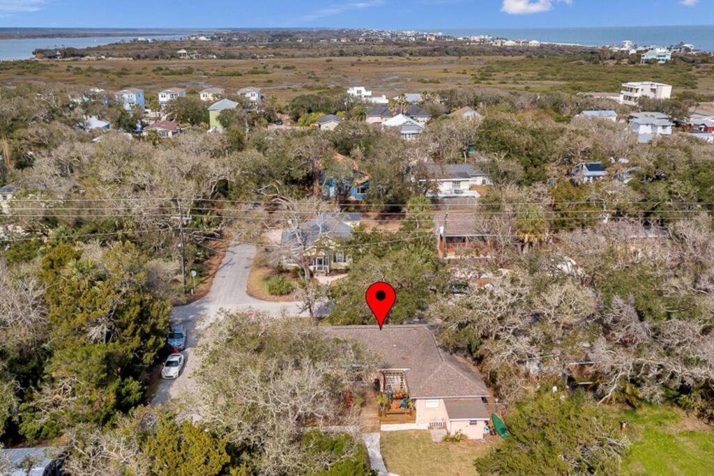 Surfside House Walk2beach Pet Friendly Family Holiday home *