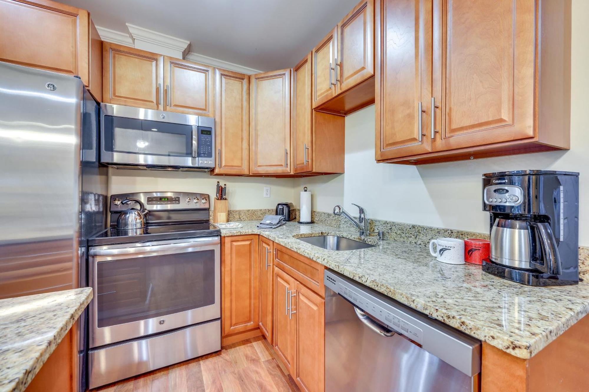 Historic Downtown St Augustine 1-bedroom Getaway Apartment