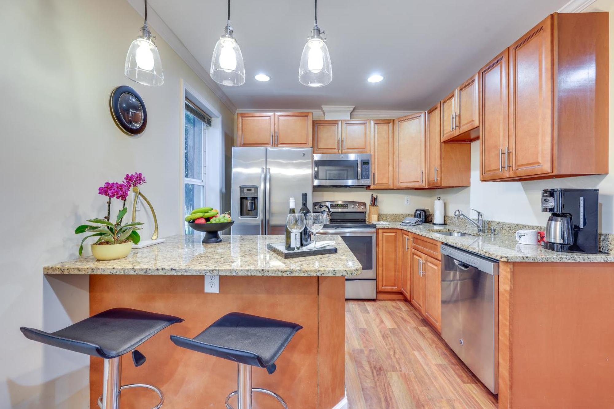 Historic Downtown St Augustine 1-bedroom Getaway Apartment