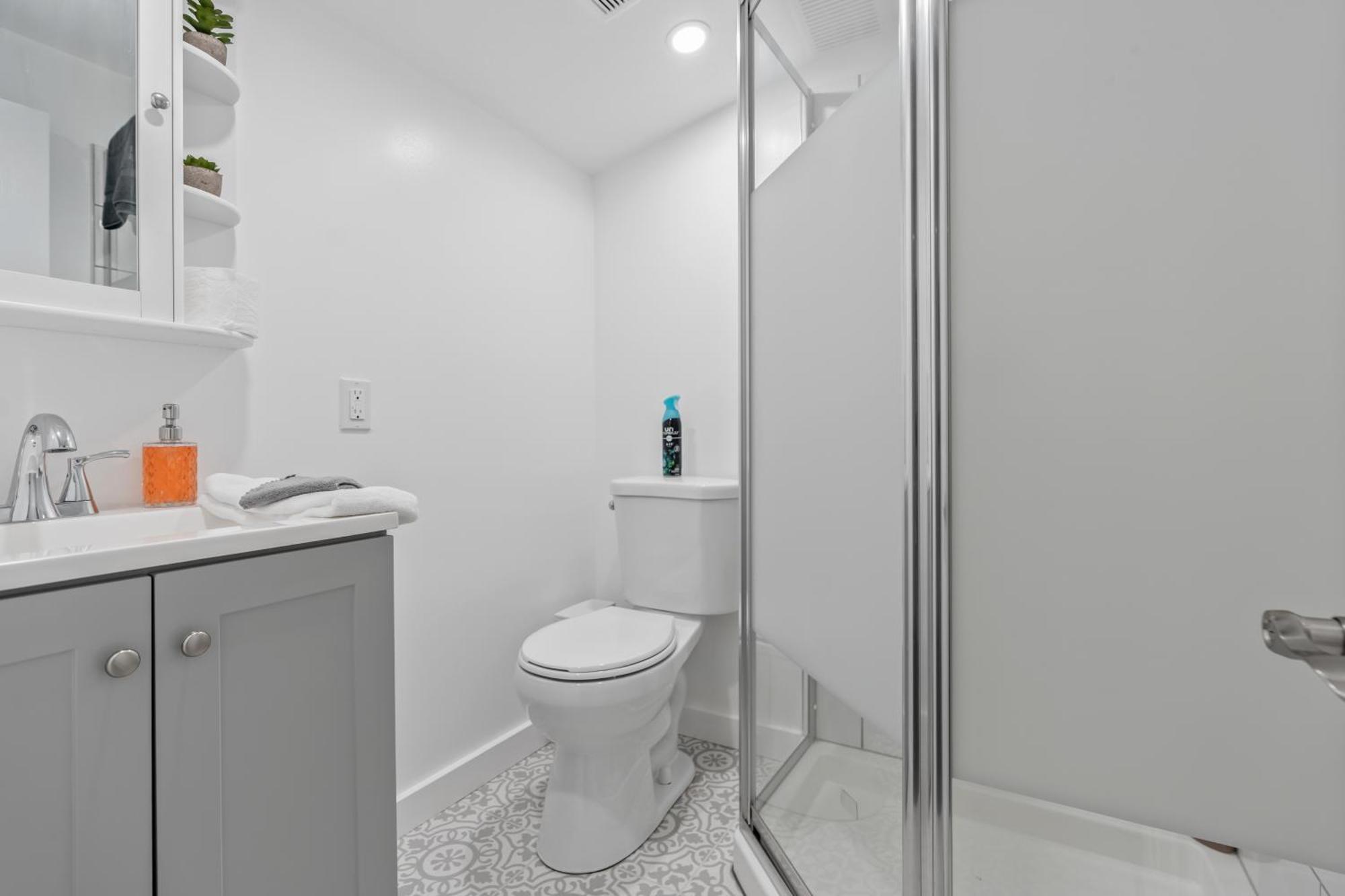 Guests Favorite! Pet Friendly Cottage, Near Down Town Casa de férias Saint Augustine