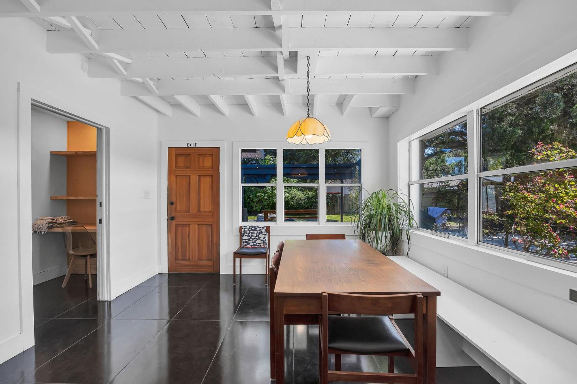 Bright & Airy *