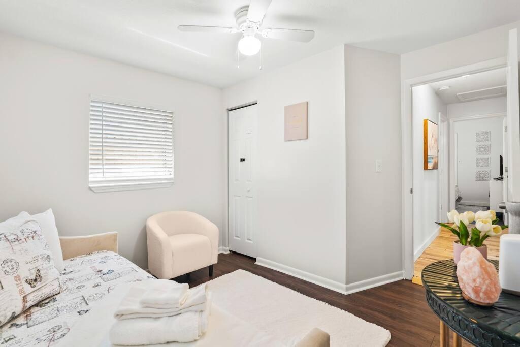 Charming, Cozy 3 Bedroom House, Walking Distance To Down Town * St. Augustine